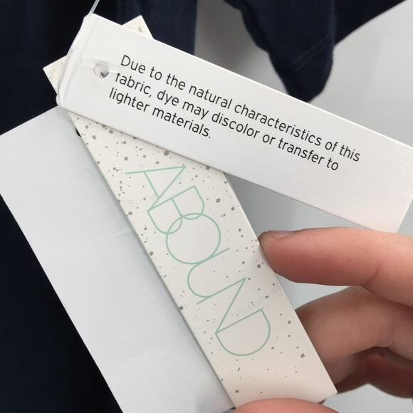 Abound Women's Club Open Book Graphic Crew Neck T Shirt Blue Size Small NWT - Picture 5 of 6